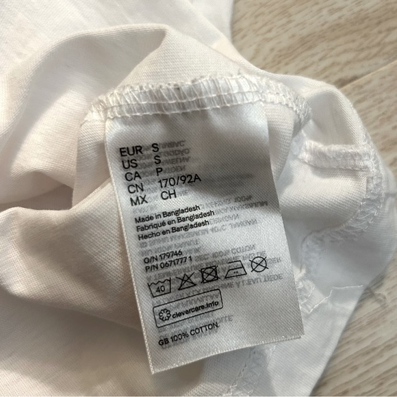 H&M White Tee Shirt- Good Times Start Now - Picture 5 of 6